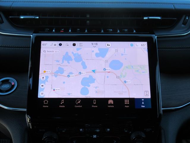 2025 Jeep Grand Cherokee Summit photo 21