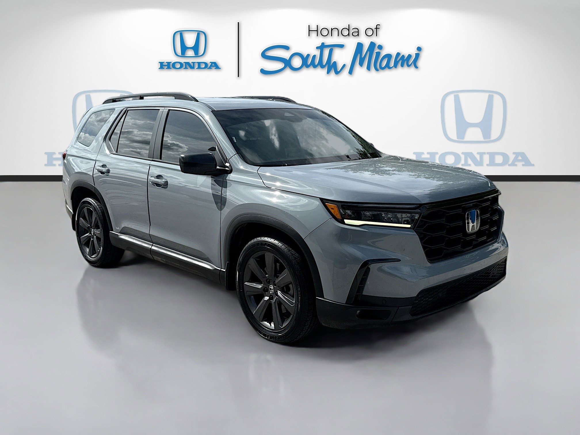 2023 Honda Pilot Sport's photo