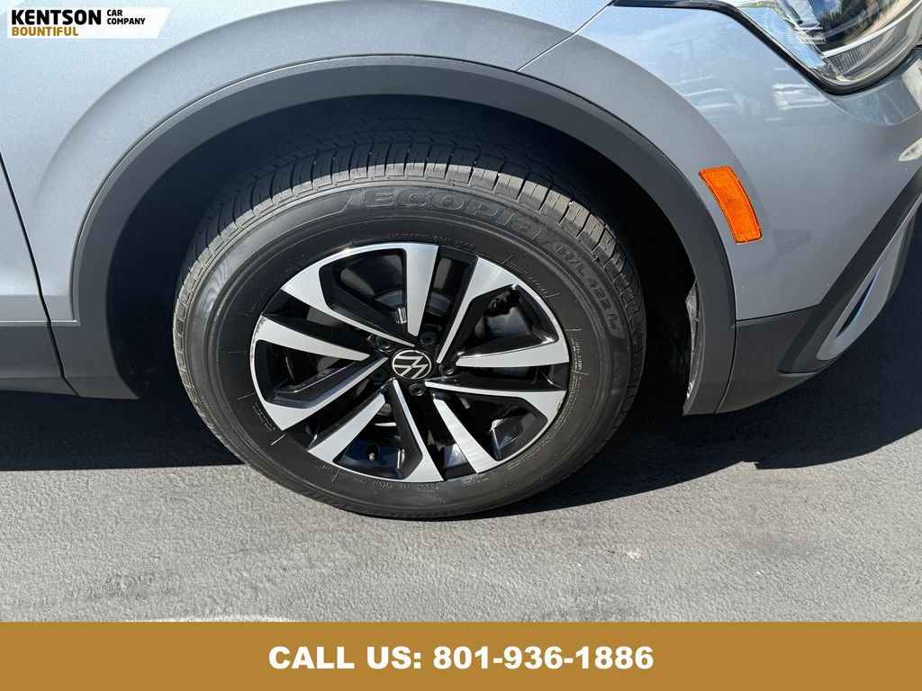 2023 Volkswagen Tiguan S photo 14