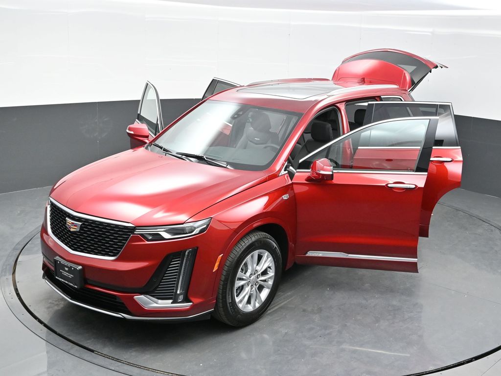 2025 Cadillac XT6 Luxury photo 33