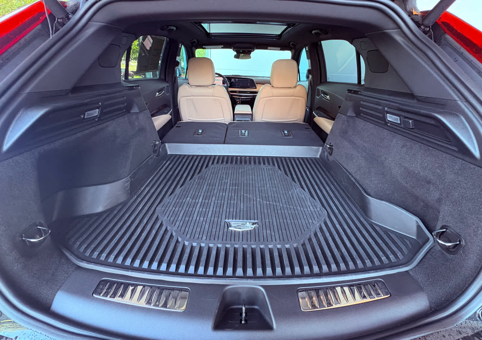 2025 Cadillac XT4 Premium Luxury photo 28