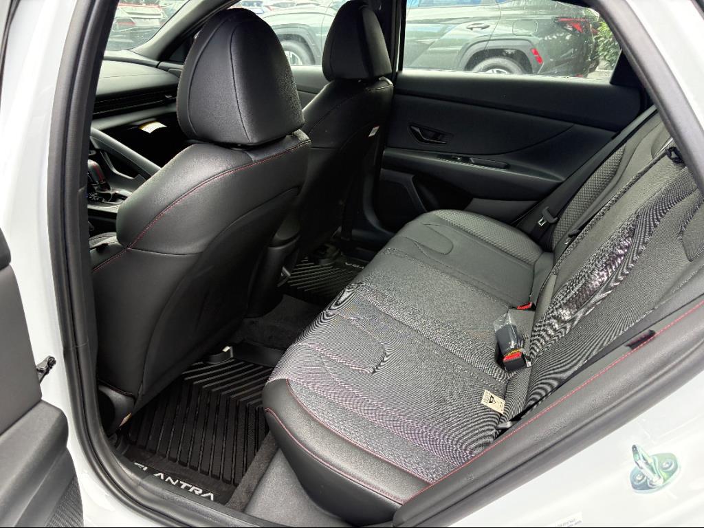 2025 Hyundai Elantra N Line photo 13
