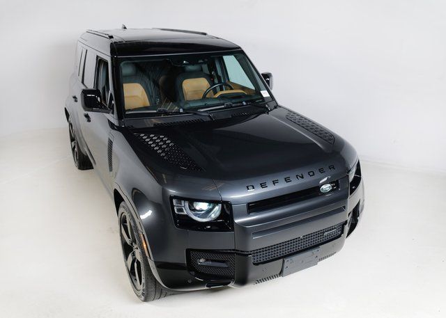2023 Land Rover Defender 110 X-Dynamic SE photo 29