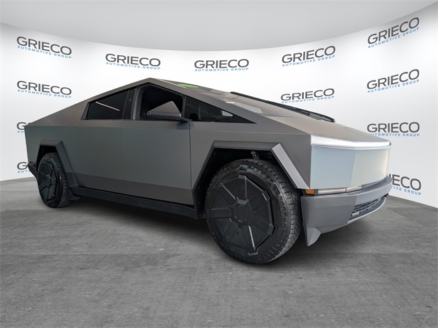 2024 Tesla Cybertruck Base's photo