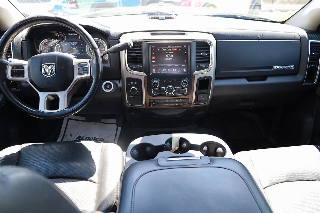 2014 Ram 2500 Laramie photo 19