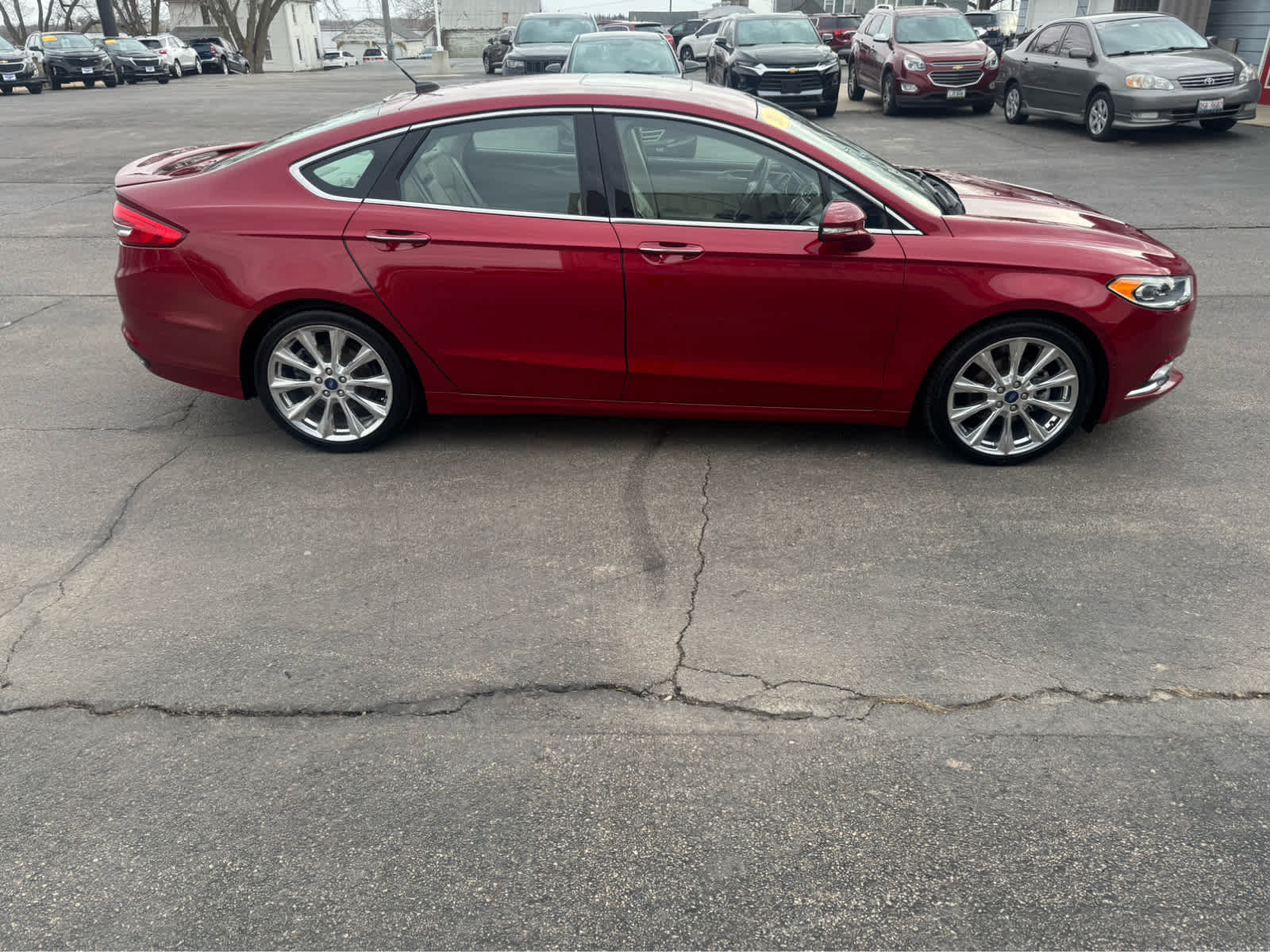 2018 Ford Fusion Platinum photo 2