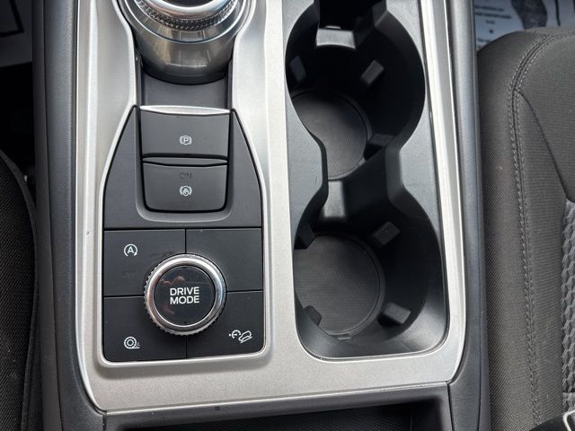 2024 Ford Explorer XLT photo 23