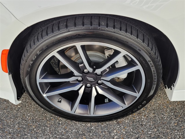 2023 Dodge Charger R/T photo 19
