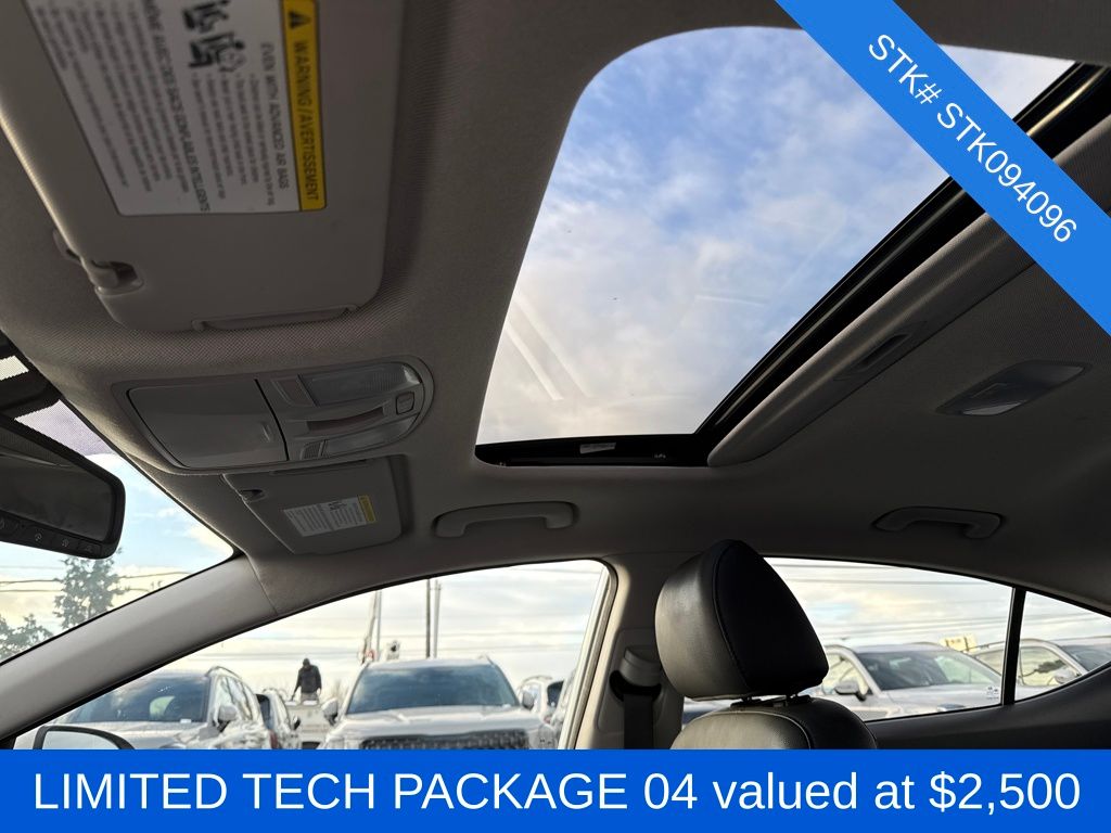 Used 2017 Hyundai Elantra Limited with VIN 5NPD84LF1HH094096 for sale in Burlington, WA