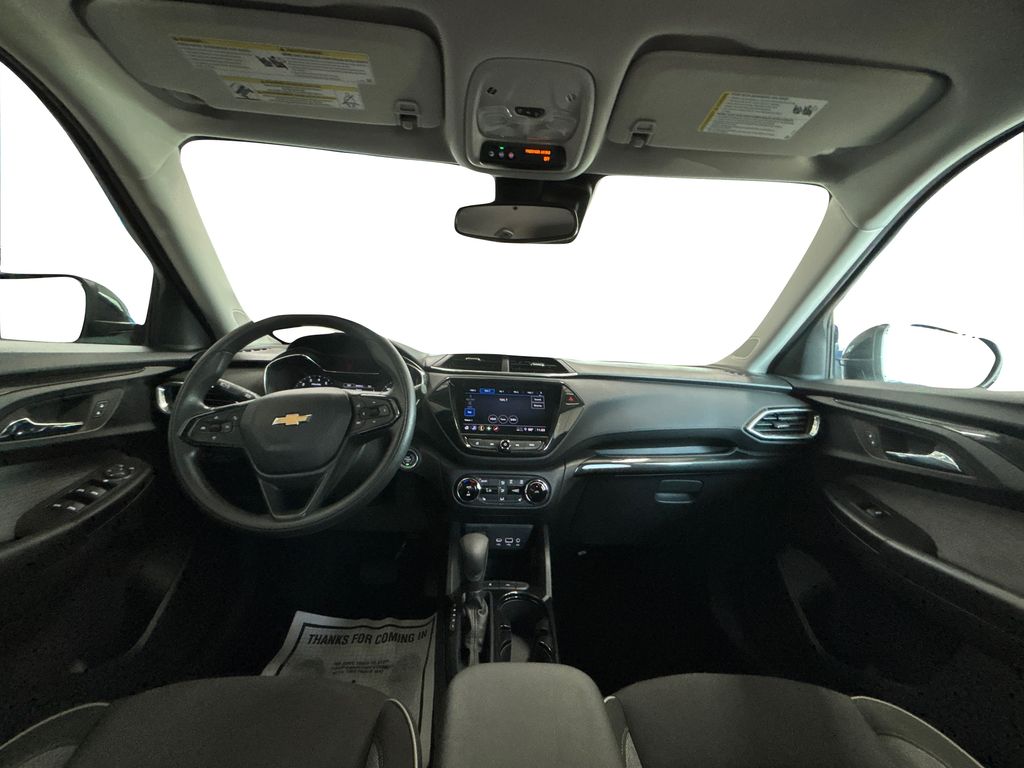 2022 Chevrolet Trailblazer LT photo 15
