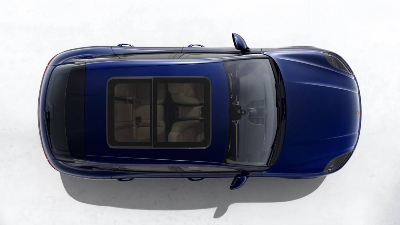 2026 Porsche Macan Base photo 5