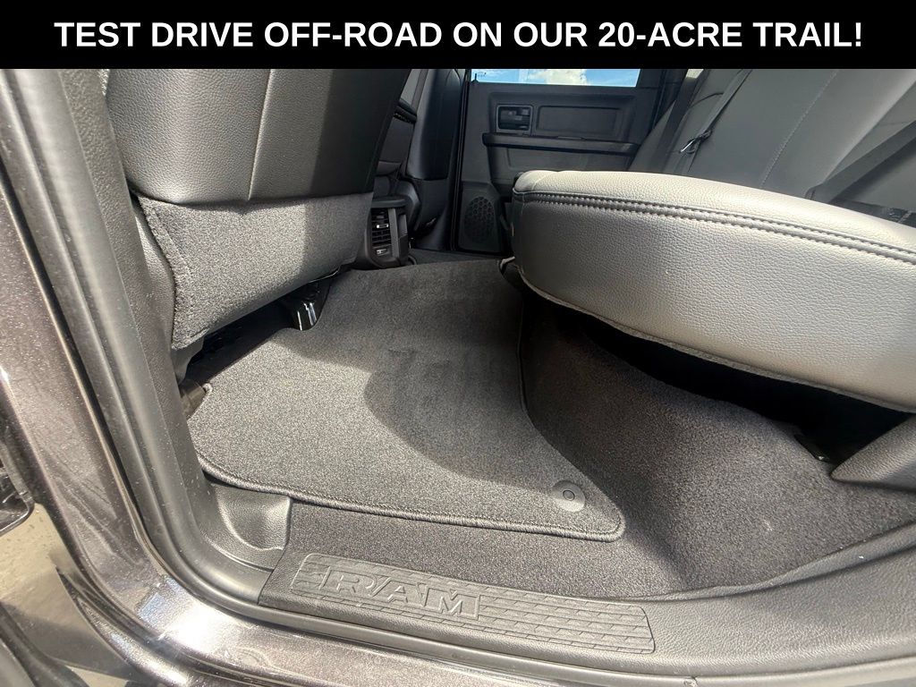 2026 Ram 2500 Tradesman photo 22
