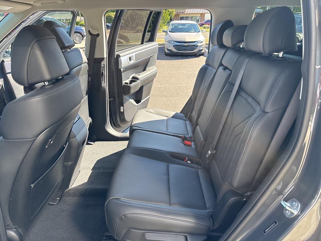 2026 Hyundai Santa Fe SEL photo 12