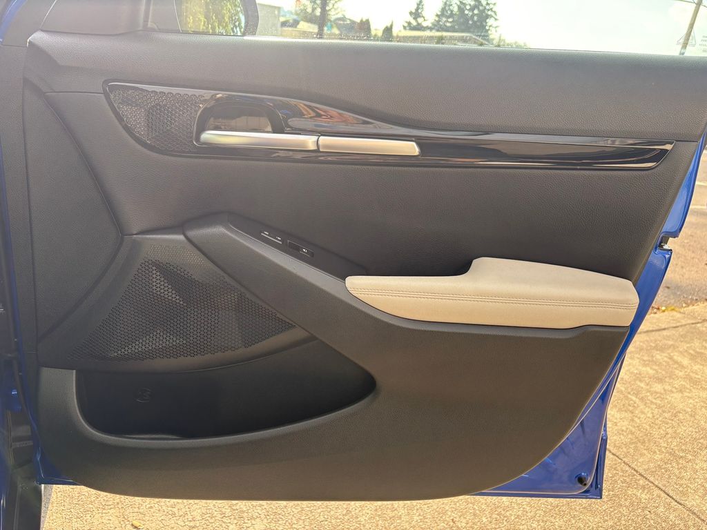 2022 Kia Seltos EX photo 26