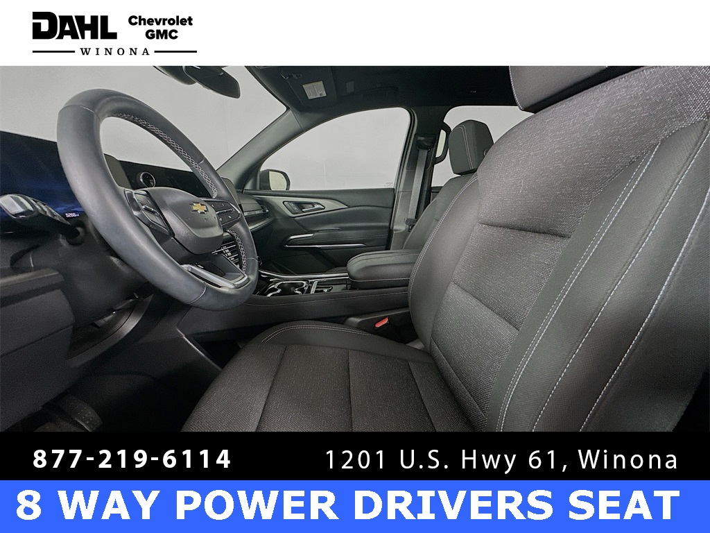 2024 Chevrolet Traverse photo 3
