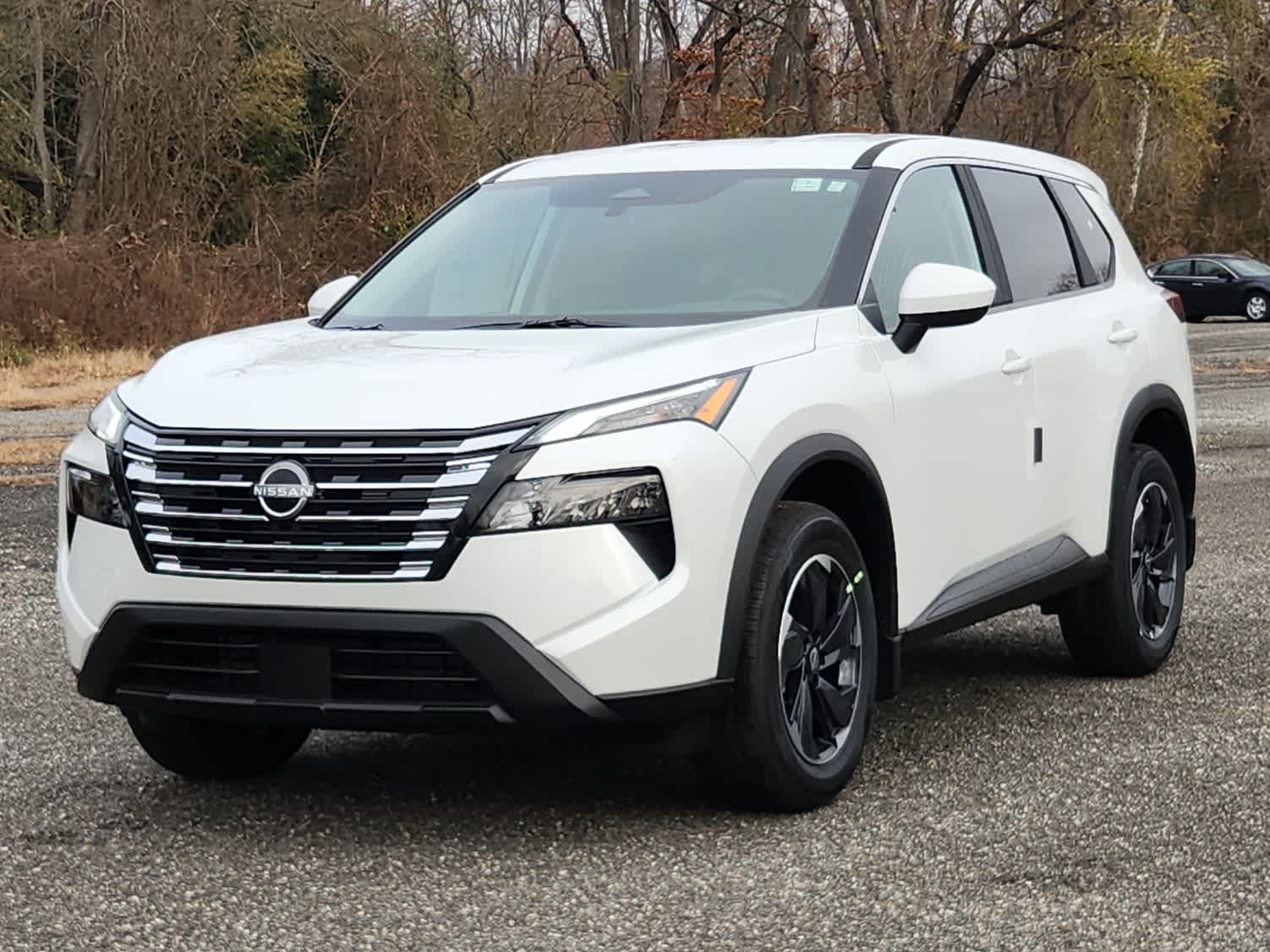 2026 Nissan Rogue SV's photo