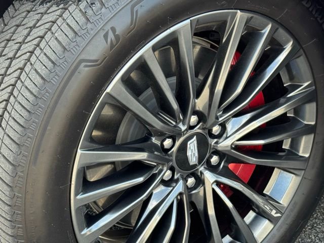 2024 Cadillac Escalade V-Series photo 12