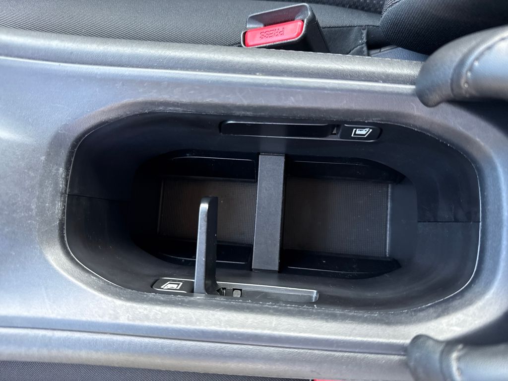 2022 Honda HR-V LX photo 15