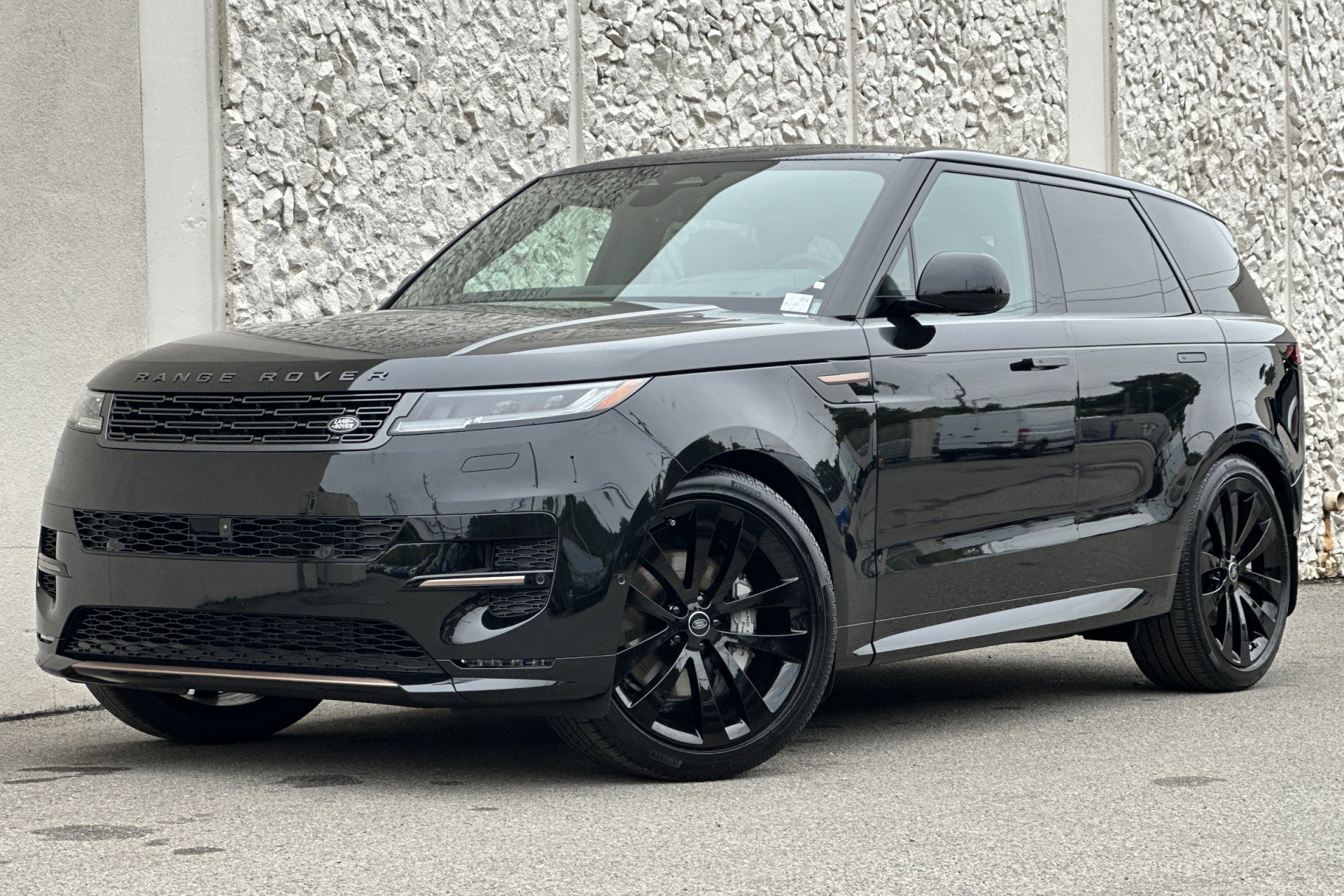 2025 Land Rover Range Rover Sport Dynamic SE's photo