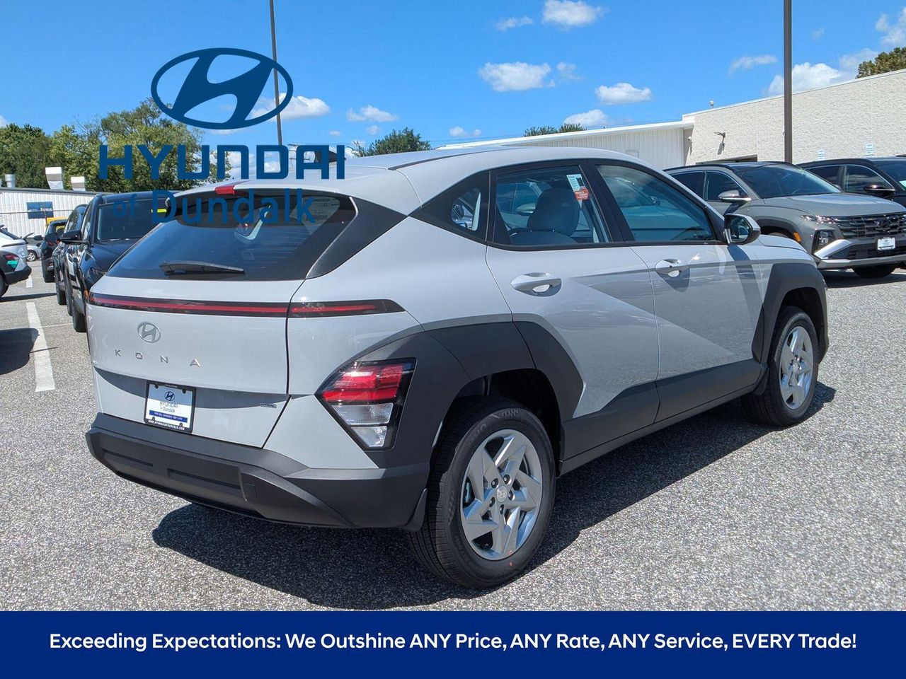 2026 Hyundai Kona SE photo 4