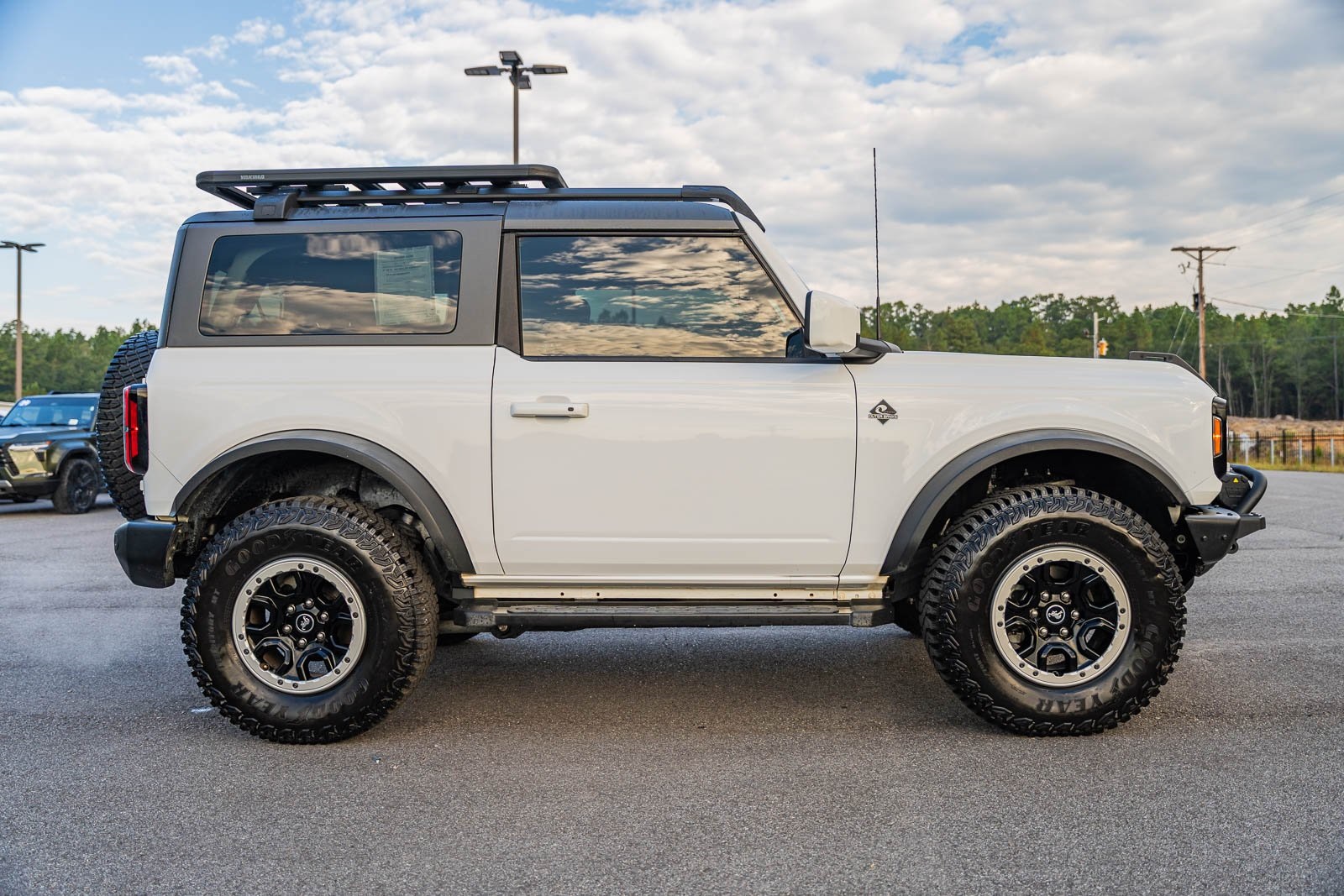 2021 Ford Bronco Outer Banks photo 9