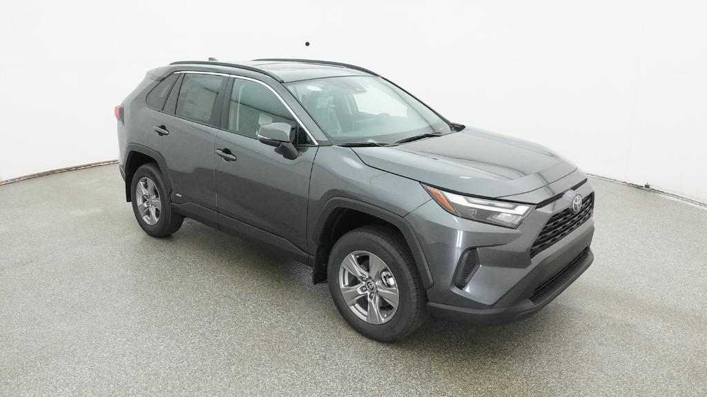 2025 Toyota RAV4 Hybrid XLE photo 29