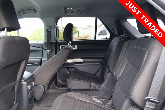 2021 Ford Explorer XLT photo 12