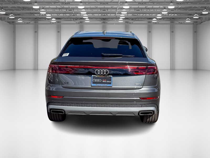 2025 Audi Q8 55 Premium photo 3