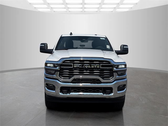 2025 Ram 2500 Tradesman photo 2