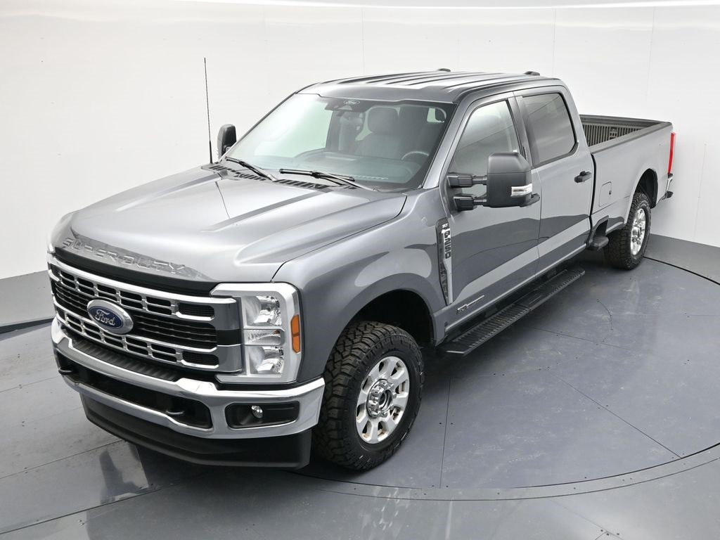 2024 Ford F-250 photo 35