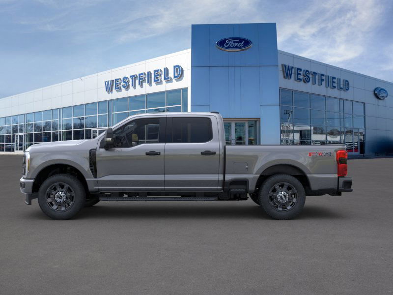 2025 Ford F-350 XL photo 3