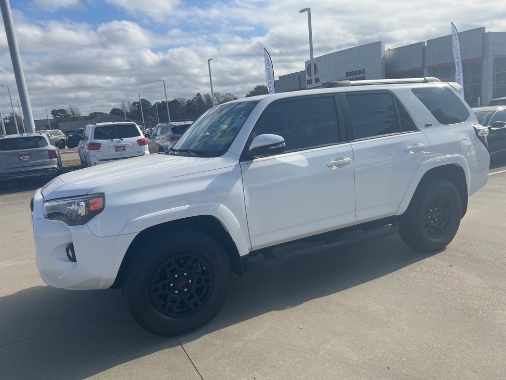 2020 Toyota 4Runner SR5 Premium's photo