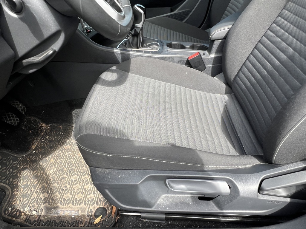 2024 Volkswagen Jetta 1.5T S photo 18