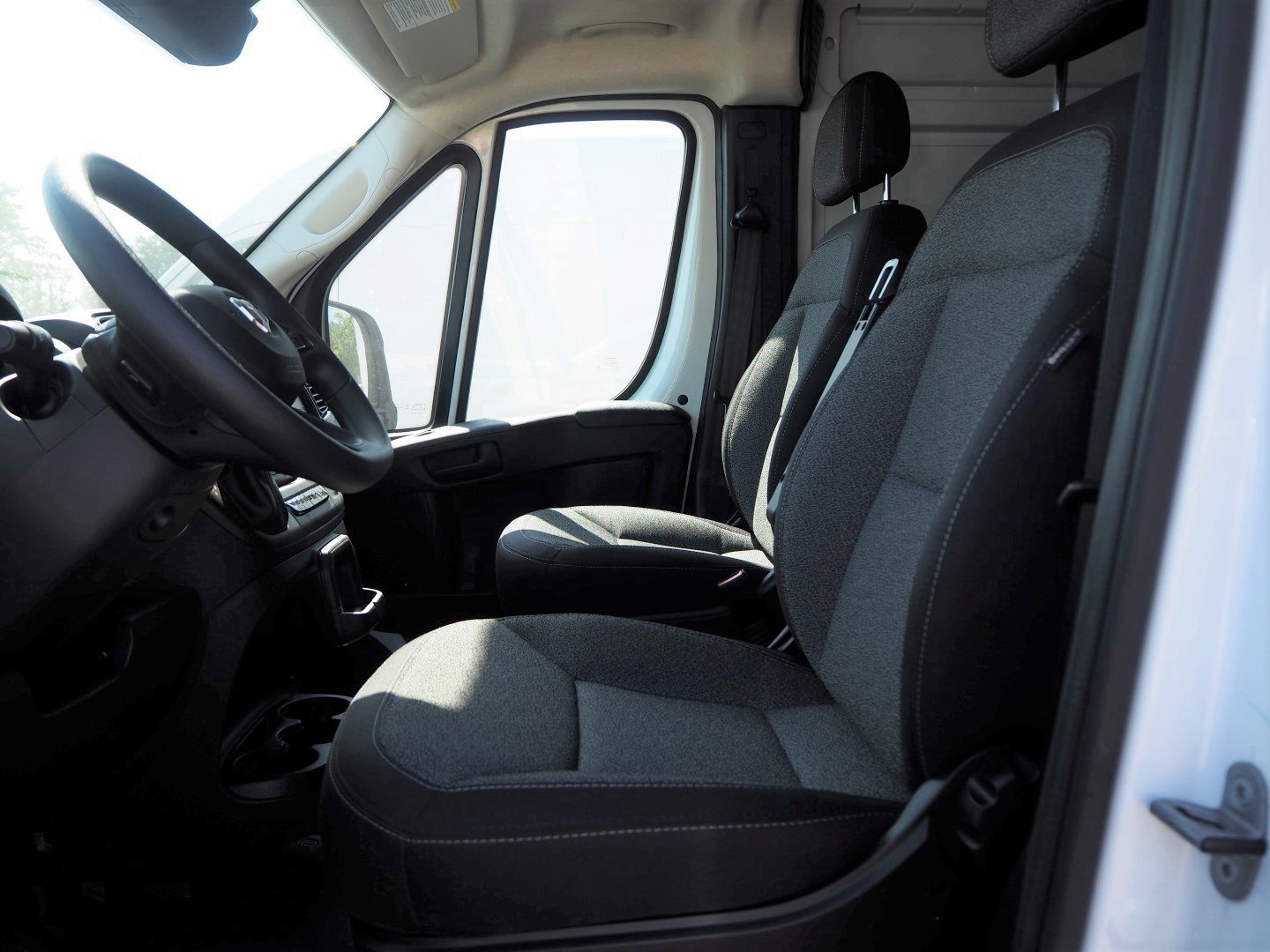 2023 Ram ProMaster 2500 photo 5