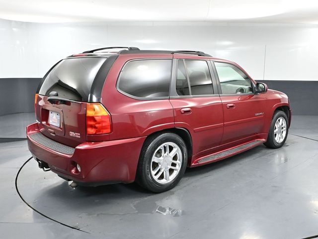 2009 Gmc Envoy Denali photo 3