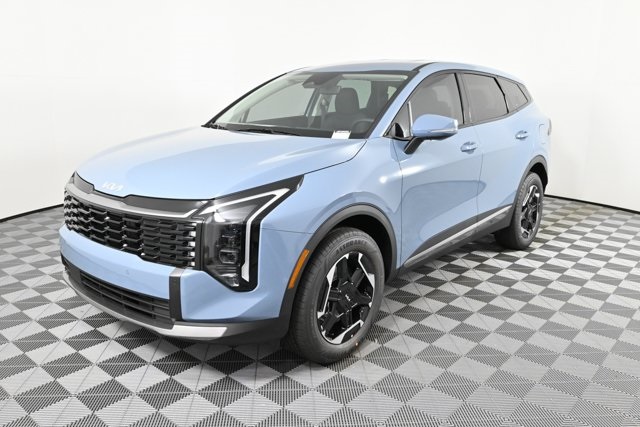 2026 Kia Sportage Hybrid S photo 2