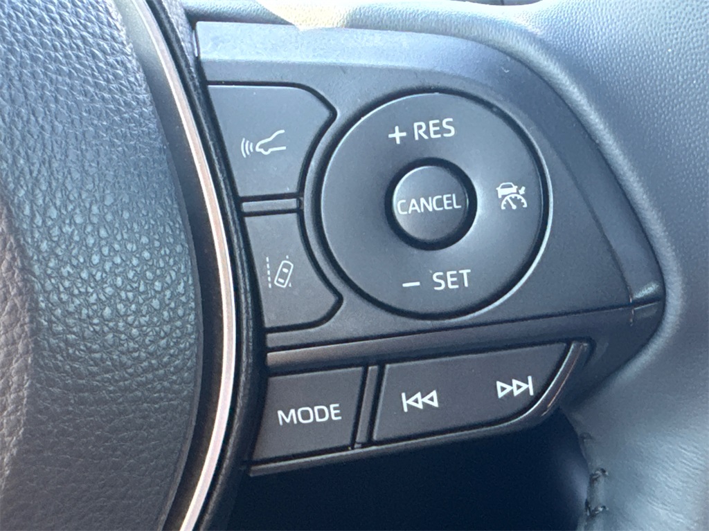 2022 Toyota Corolla SE photo 25