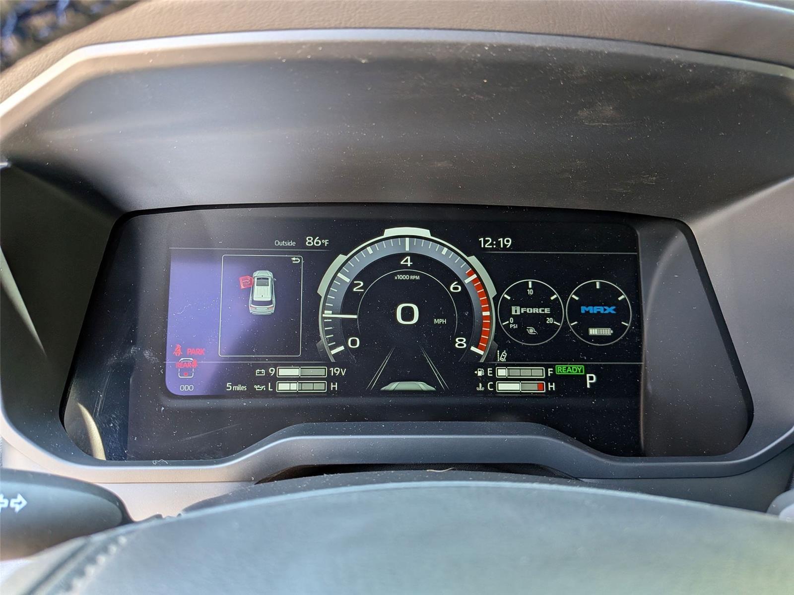2025 Toyota Sequoia Platinum photo 10