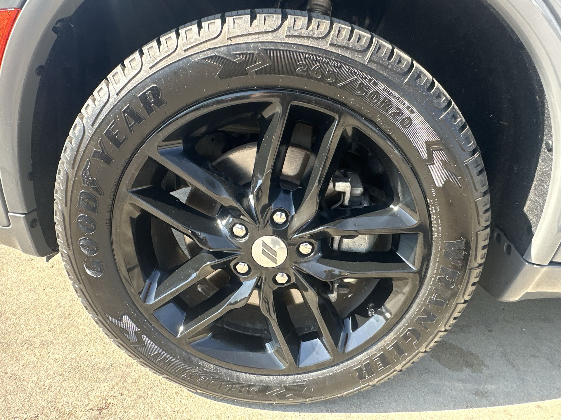 2023 Dodge Durango GT Plus photo 30