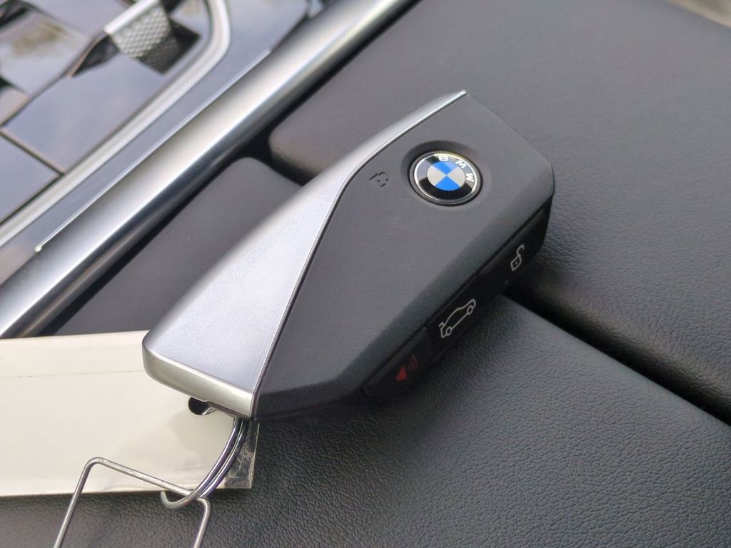 2026 Bmw X5 xDrive50e photo 28