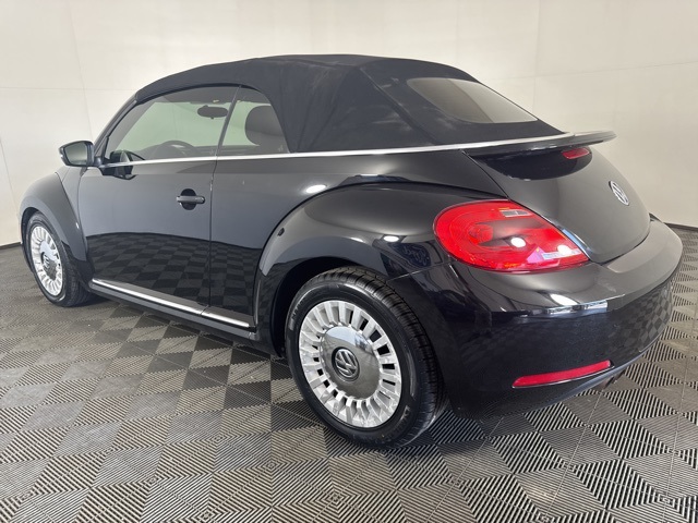 2015 Volkswagen Beetle 1.8T photo 4