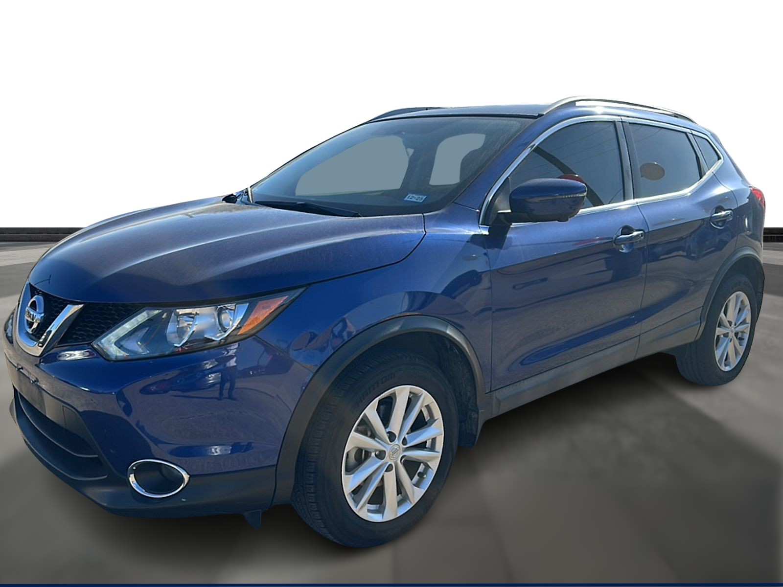 2017 Nissan Rogue Sport SV's photo