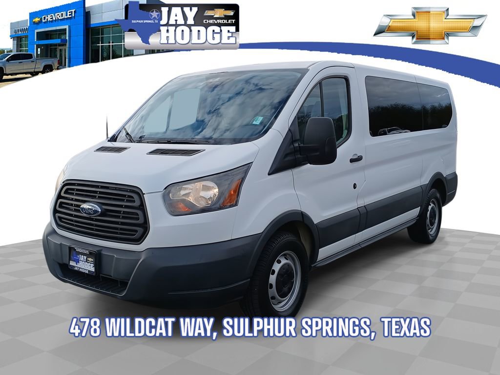 2017 Ford Transit Wagon XL's photo
