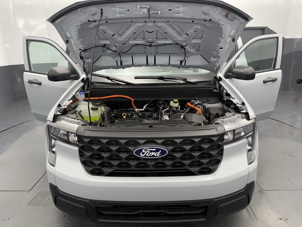 2025 Ford Maverick XL photo 4