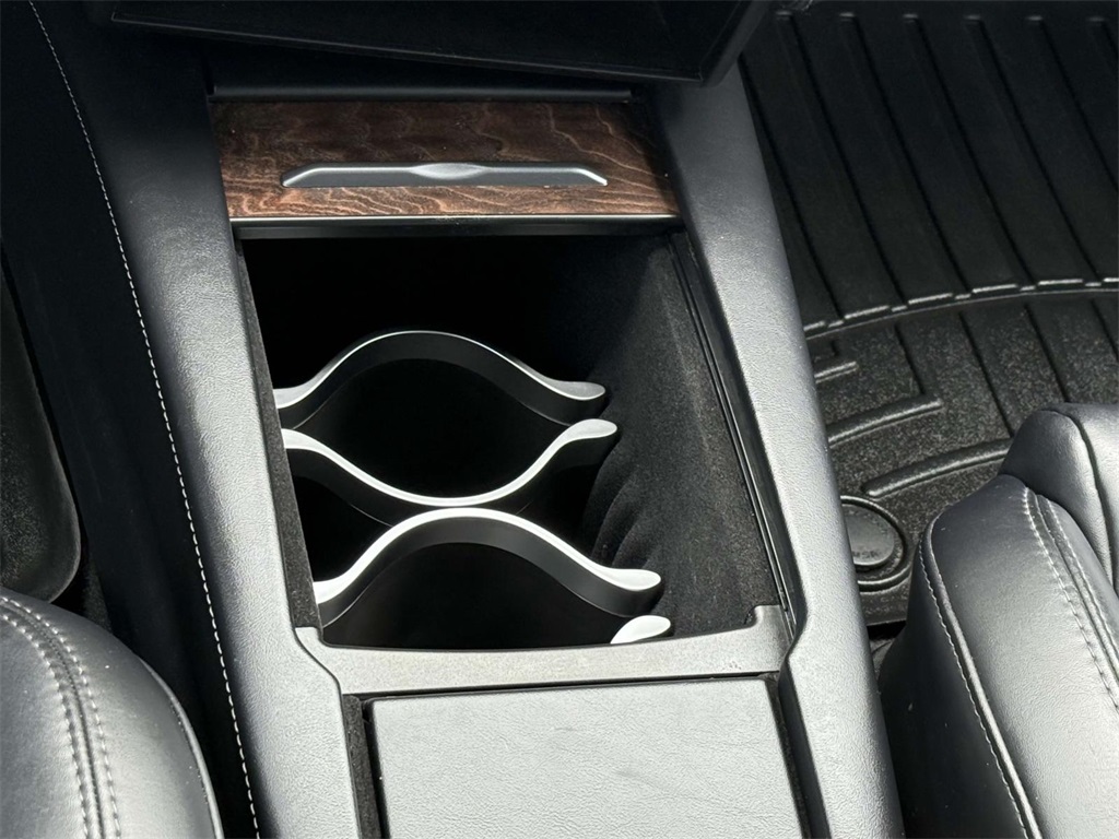 2021 Tesla Model S Long Range photo 24