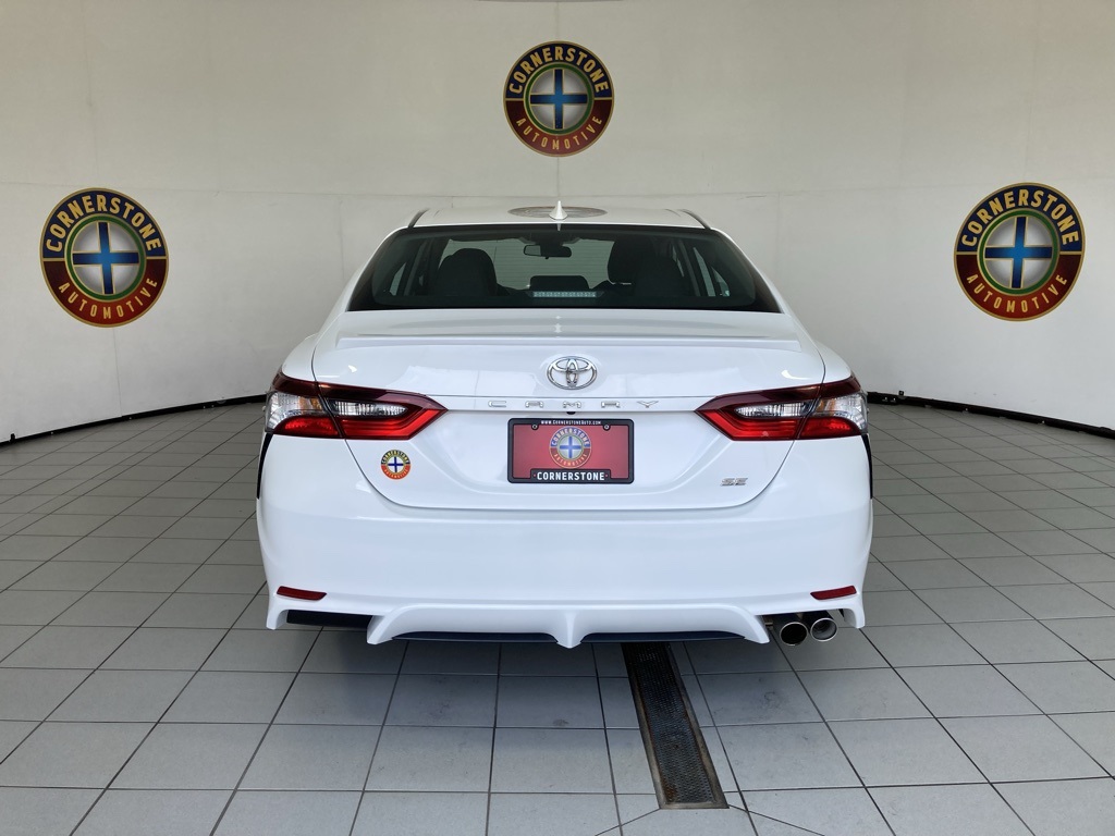 2023 Toyota Camry SE photo 17