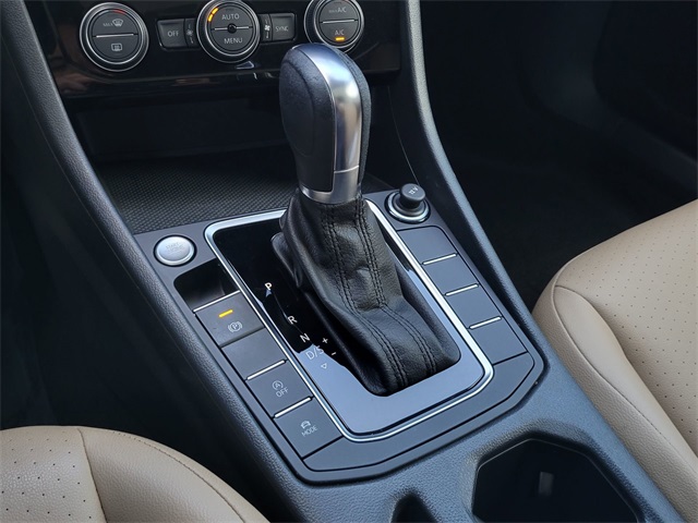 2019 Volkswagen Jetta SEL photo 18
