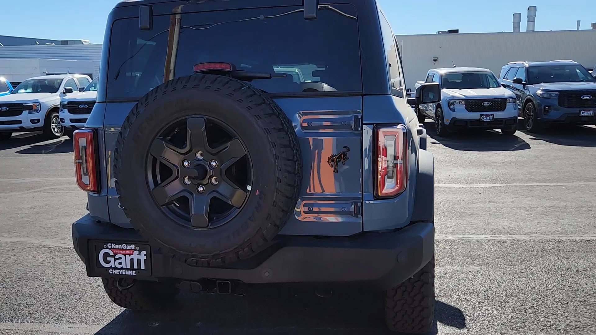 2025 Ford Bronco Outer Banks photo 3
