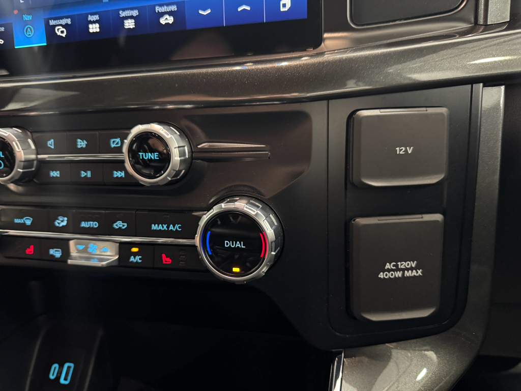 2023 Ford F-150 XLT photo 32