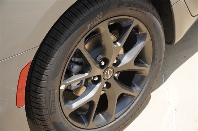 2025 Chrysler Pacifica Limited photo 9